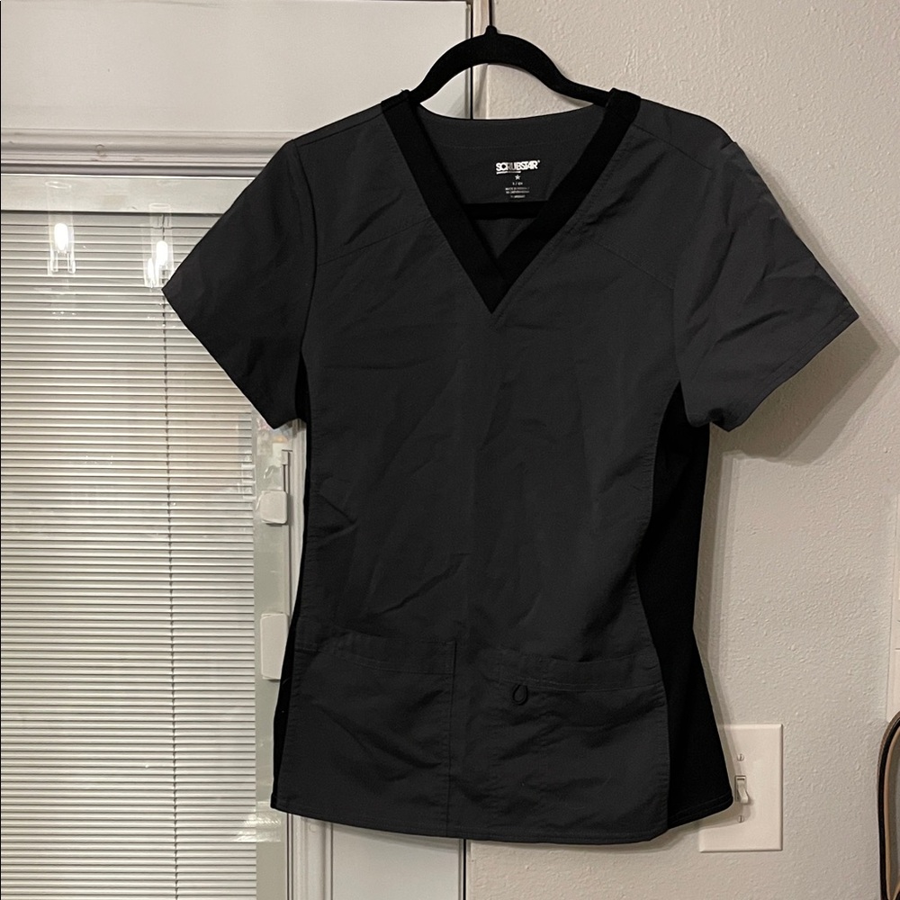 Scrubstar Black V-Neck Short Sleeve Top